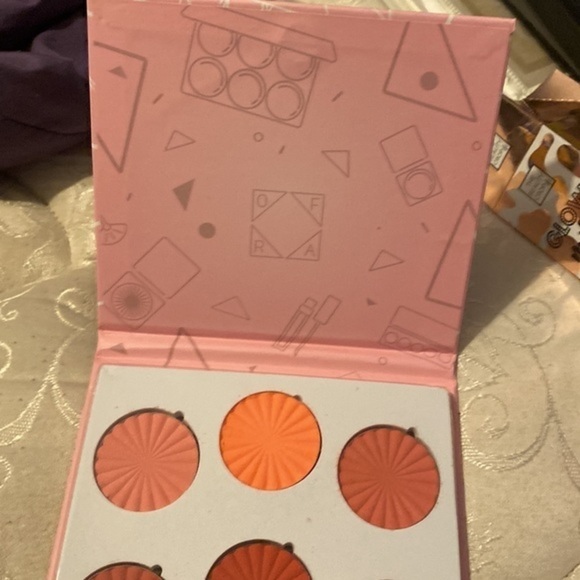 OFRA Blush - Picture 2 of 5